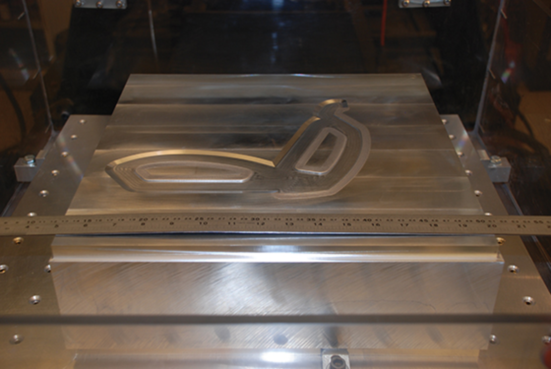 A mold showing the results of the laser cladding process