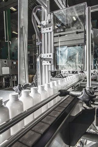 https://img.plasticsmachinerymanufacturing.com/files/base/ebm/pmm/image/2015/05/sonoco_bottles.png?auto=format%2Ccompress&w=320