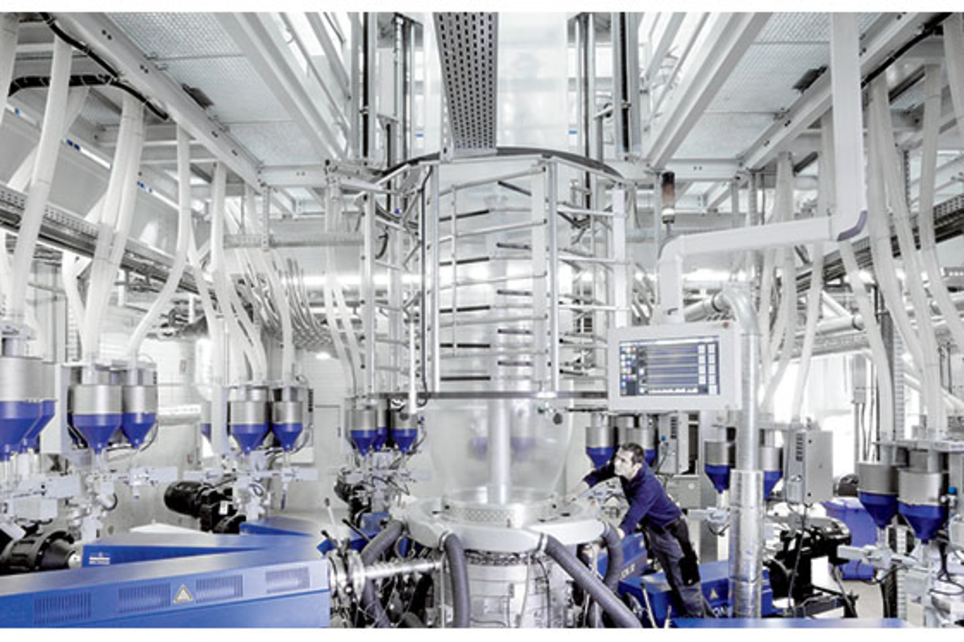 Reifenhauser 11 Layers 560x373 Box