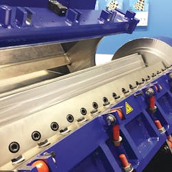 Hellweg's Series 450 can be configured with three to seven rotor knives Hellweg's Series 450 can be configured with three to seven rotor knives