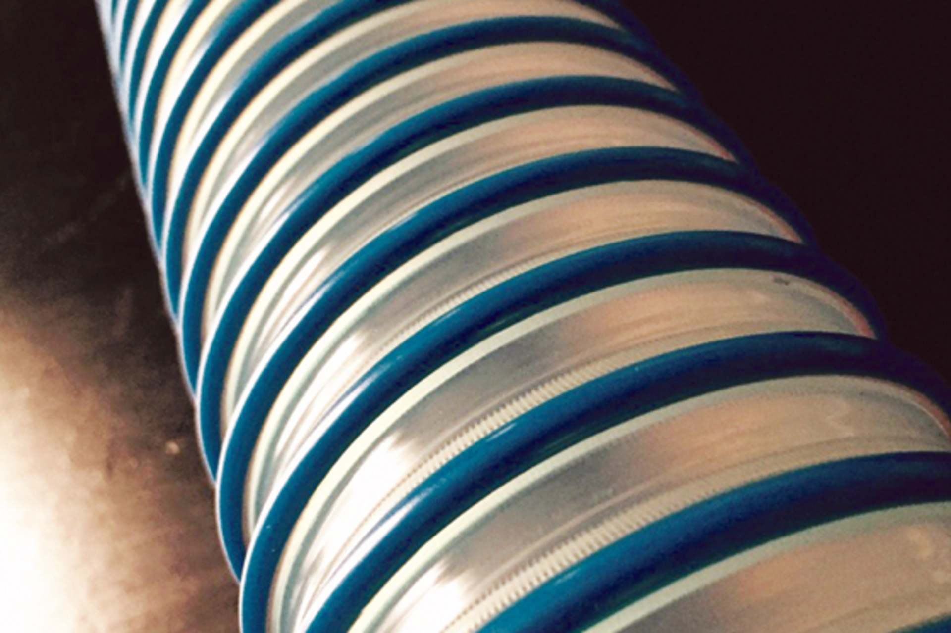 Abs Hose560x373