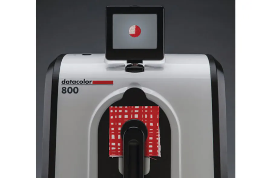 Spectrophotometer measures in real time | Plastics Machinery ...