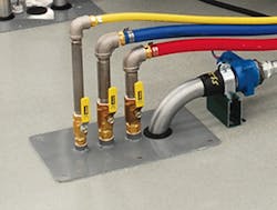 Novatec's water and material line connections through the production floor eliminate dust-catching overhead lines. Novatec's water and material line connections through the production floor eliminate dust-catching overhead lines.