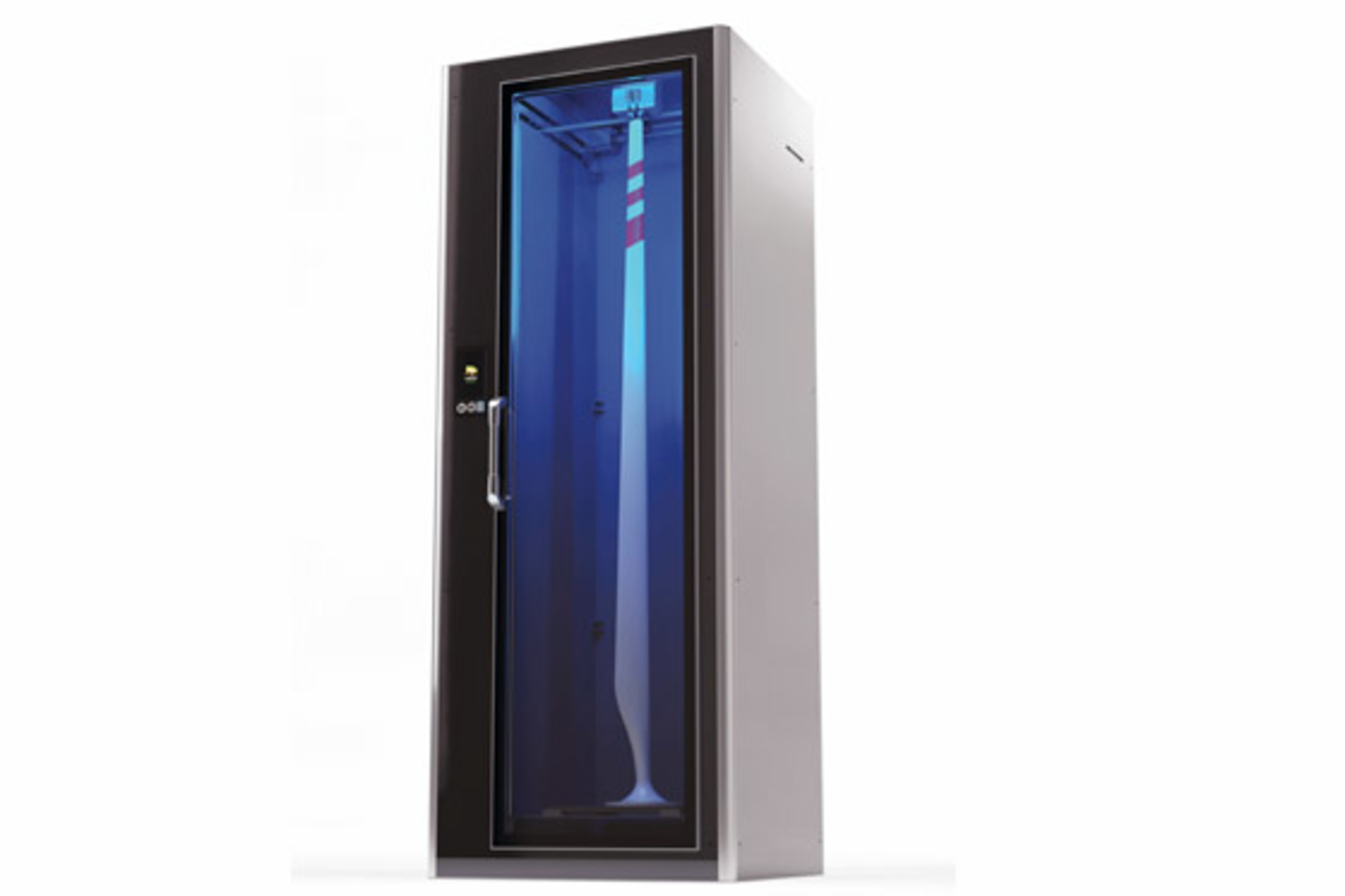 Xcel Iso Right White 560x373