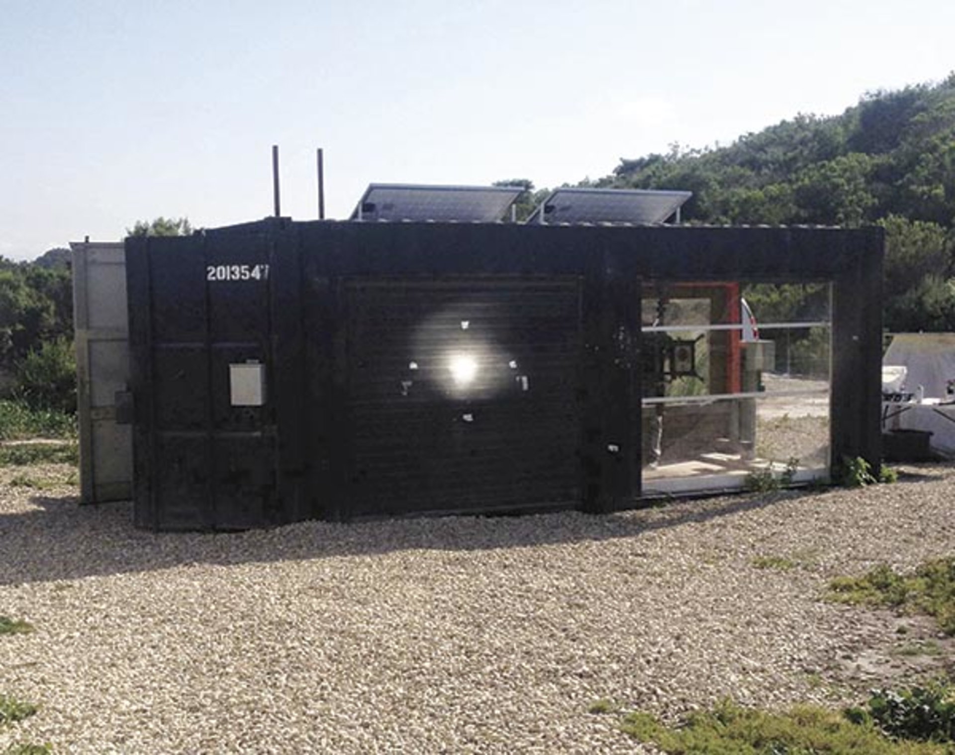 A LightManufacturing solar rotational molding system