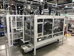 An ME-L5/D all-electric blow molding machine from Magic. An ME-L5/D all-electric blow molding machine from Magic.