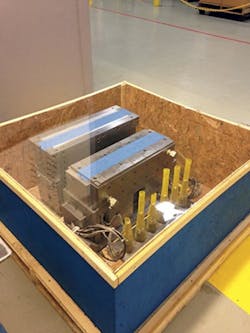 For every mold Arch receives, a customized box is prepared to store its components. For every mold Arch receives, a customized box is prepared to store its components.