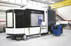 The DMC 125 FD duoBlock performs milling and turning in one setup thanks to the DirectDrive rotary table. The DMC 125 FD duoBlock performs milling and turning in one setup thanks to the DirectDrive rotary table.