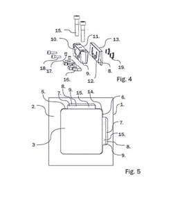 An injection mold from Lego has an insert that is held in place by a mounting fitting with a support plate and two wedge-shaped parts. An injection mold from Lego has an insert that is held in place by a mounting fitting with a support plate and two wedge-shaped parts.
