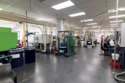 In this Class 100,000 clean environment for molding operations, Extreme Molding employees wear gloves and hair and beard nets to avoid contaminating products. In this Class 100,000 clean environment for molding operations, Extreme Molding employees wear gloves and hair and beard nets to avoid contaminating products.