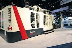 Milacron's large-tonnage two-platen Cincinnati line targets the automotive and appliance markets. This Cincinnati 2250 model was displayed at NPE2018./PMM Milacron's large-tonnage two-platen Cincinnati line targets the automotive and appliance markets. This Cincinnati 2250 model was displayed at NPE2018./PMM