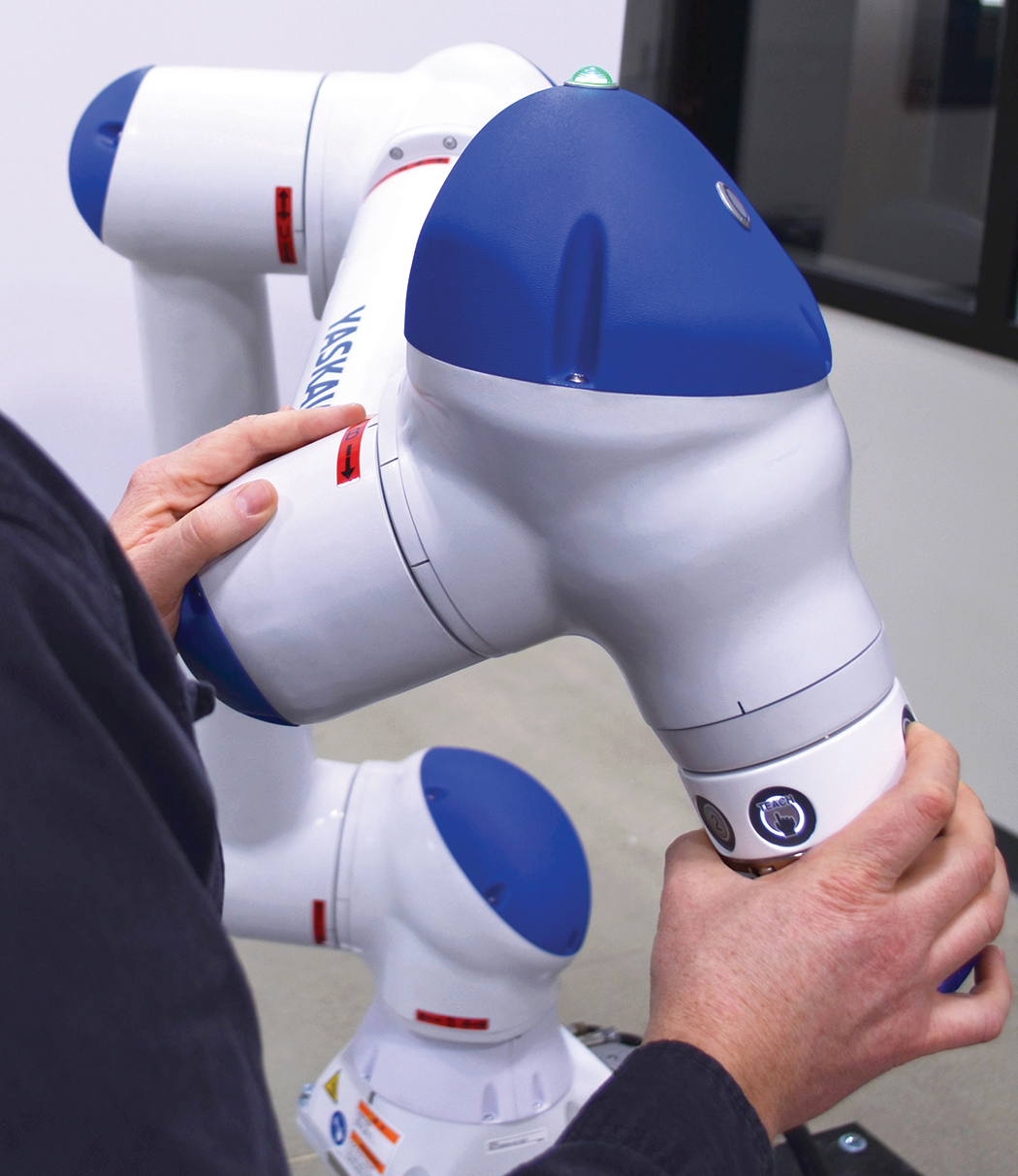 Yaskawa America&rsquo;s HC10DT can be hand-guided.