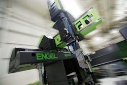 Engel's viper linear robots now have an optional X-stroke extension. Engel's viper linear robots now have an optional X-stroke extension.