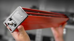 Fraser's XIFOS 33 anti-static bar utilizes adaptive ionization. Fraser's XIFOS 33 anti-static bar utilizes adaptive ionization.