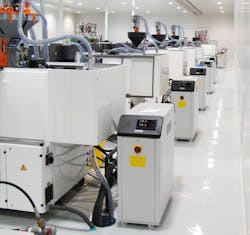 Frigel's Ecodry System 4.0 allows machine-side chillers to be interconnected and centrally controlled. Frigel's Ecodry System 4.0 allows machine-side chillers to be interconnected and centrally controlled.