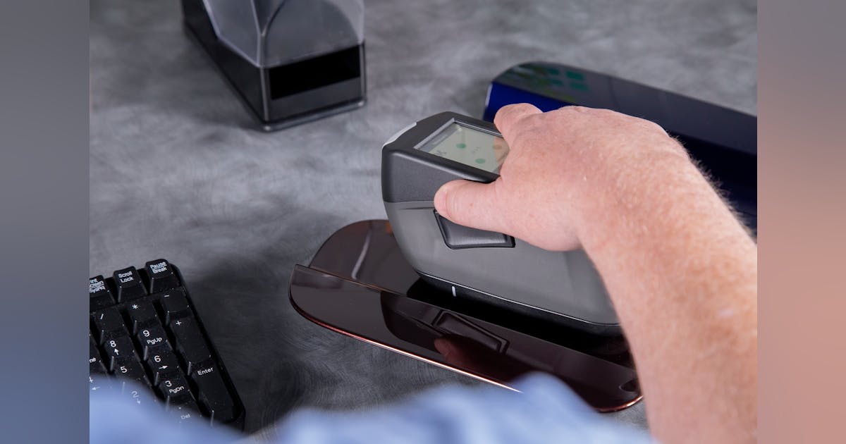 X-Rite spectrophotometer handles complex color finishes | Plastics ...