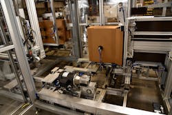 ComPack-series case packers are adjustable for different sizes of boxes and different types of products. The machines can construct cartons and pack them with finished thermoformed products.