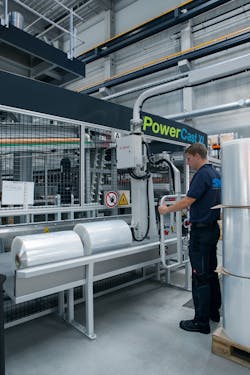 SML has updated its PowerCast XL line with hands-free technology to make changeovers easier. SML has updated its PowerCast XL line with hands-free technology to make changeovers easier.