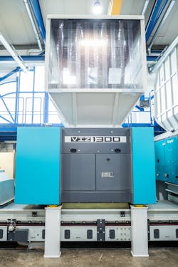 Vecoplan's VIZ 1300 single-stage shredder has an infeed opening of 4.1 feet wide by 6.1 feet high. Vecoplan's VIZ 1300 single-stage shredder has an infeed opening of 4.1 feet wide by 6.1 feet high.