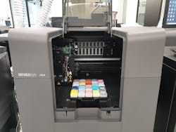 The J826 printer can hold and print seven resins or additives, including multiple colors, simultaneously. The J826 printer can hold and print seven resins or additives, including multiple colors, simultaneously.
