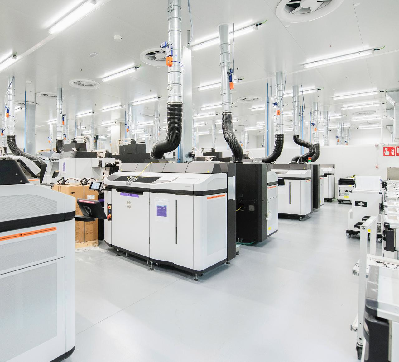 3-D printer manufacturer HP's new PP material can be used in its Jet Fusion 5200 3-D printers to print parts for the automotive, consumer products, industrial and medical sectors.