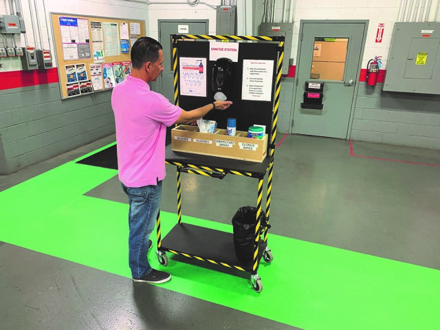 Creform Mobile Station 5f05f35c65c75