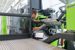 Engel has updated its e-connect.monitor system to be able to monitor the condition of barrier screws, using data collected by ultrasound technology that's mounted outside the barrier. Engel has updated its e-connect.monitor system to be able to monitor the condition of barrier screws, using data collected by ultrasound technology that's mounted outside the barrier.