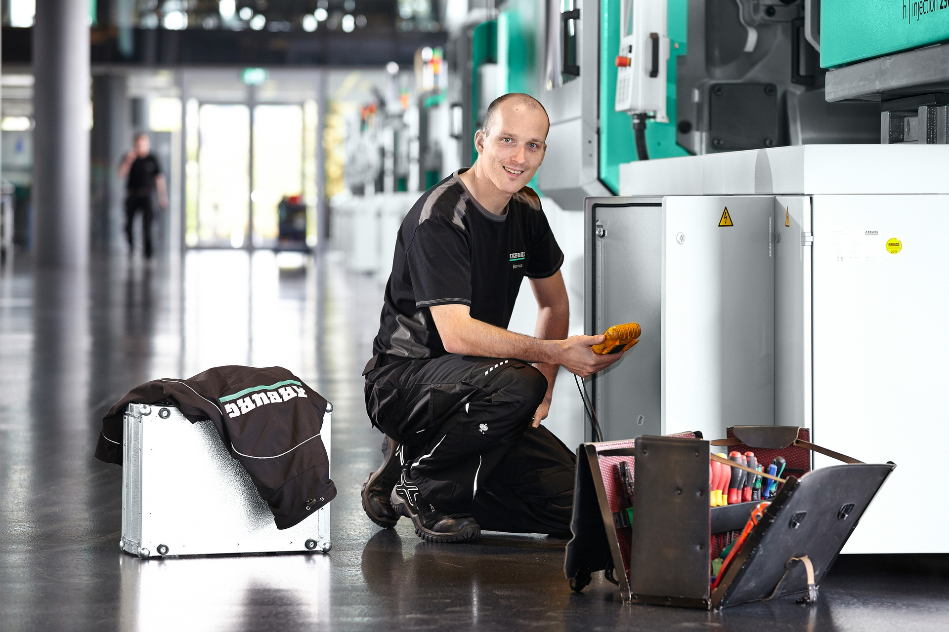 OEMs stress doing routine maintenance to avoid major problems with injection molding machines.