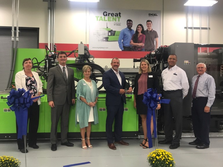 A ribbon cutting event held Oct. 1, 2020, marked the start of the injection molding program at Spartanburg Community College. The program was made possible through a collaboration with Engel, which donated 550-ton duo two-platen hydraulic injection molding machine.