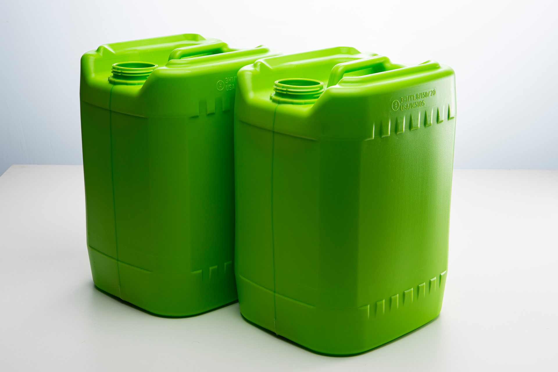 Blow molder Priority Plastics has installed new injection stretch blow molding (ISBM) machines at its Portland, Ind., plant that can produce containers ranging in size from 1 gallon to 25 gallons.