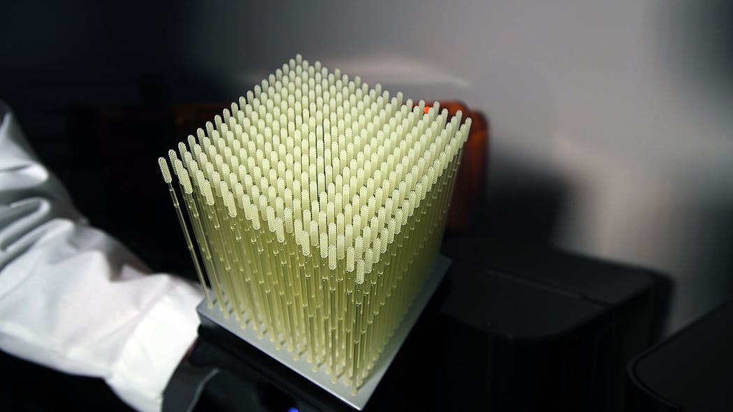 One of the major challenges they worked on as they produced the swabs was optimizing post-processing steps. Once printed, each batch of swabs had to be washed in isopropyl alcohol, then go through UV curing and an autoclaving process.