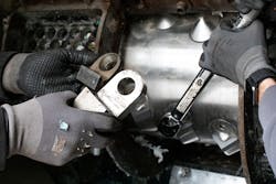 Pointed and flat knives, as well as plates and special counter knives, can be provided as a turnkey package. Pointed and flat knives, as well as plates and special counter knives, can be provided as a turnkey package.