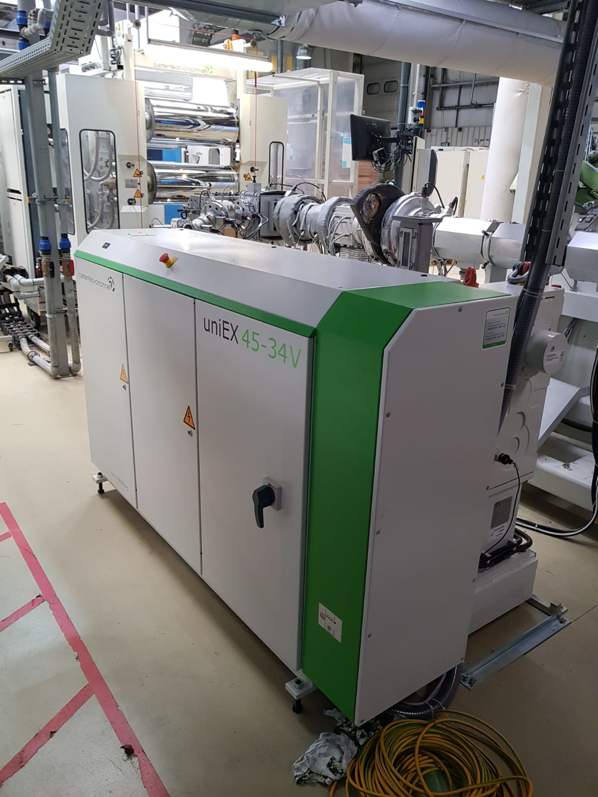 The uniEX single-screw extruder series is now available in models that produce sheet.