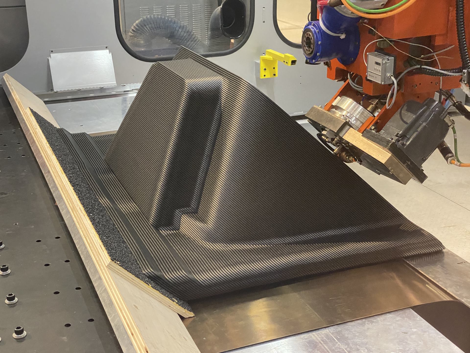 Thermwood debuted an angle layer printing capability for its large-format 3D printers. Properly equipped printers are able to benefit from the advantages offered by printing horizontally, vertically or at a 45-degree angle.