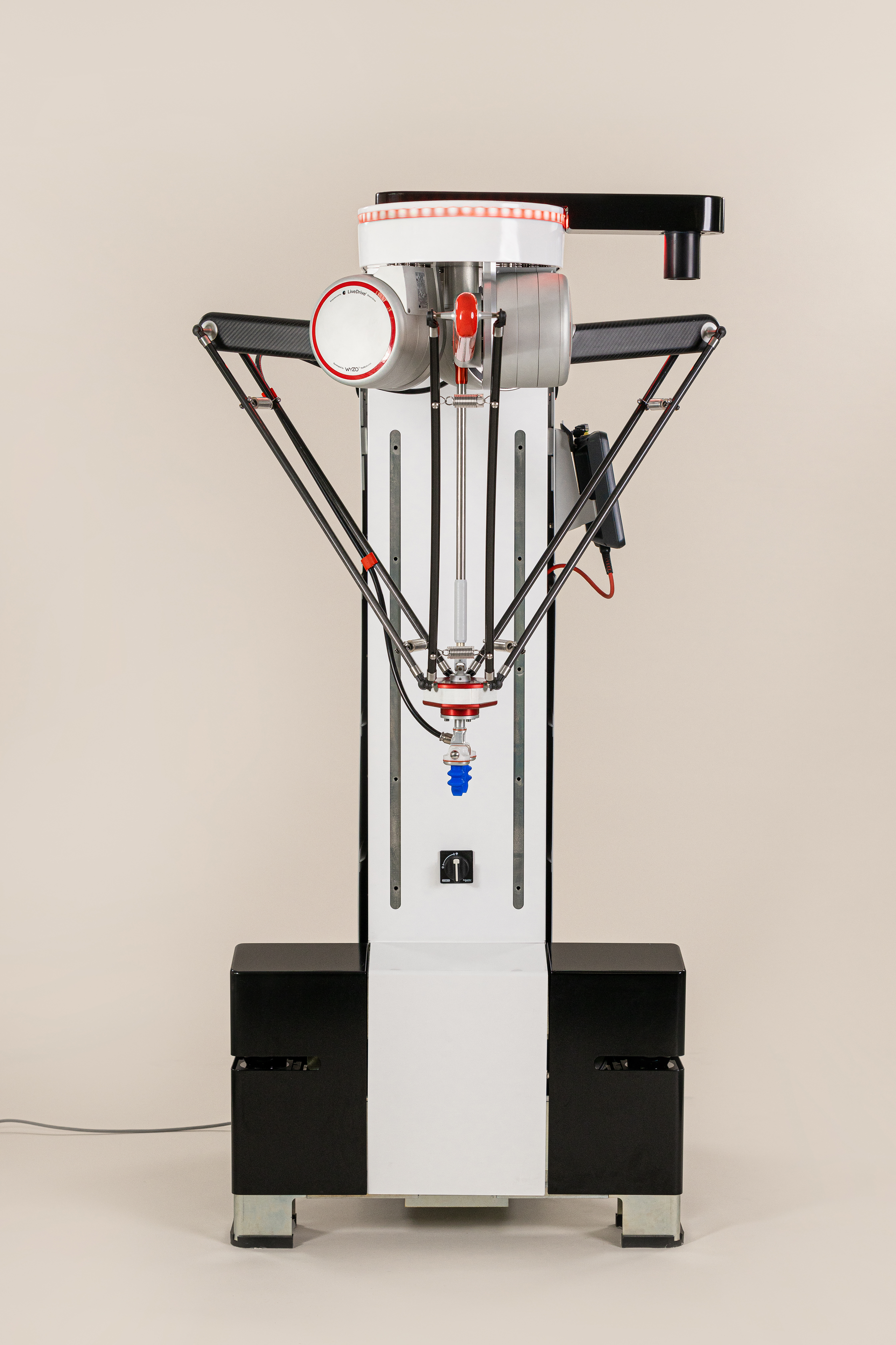 The Wyzo sidebot can operate near human workers without needing safety gating.