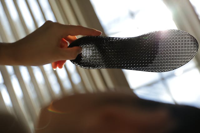 Using 3D printers from Carbon Inc., inStryde is able to produce lightweight but strong lattice structures for orthotics that provide support in all the right places.