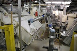 Allied Moulded Products installed the ActiNav system from Universal Robots to automate the picking of parts out of deep bins.
