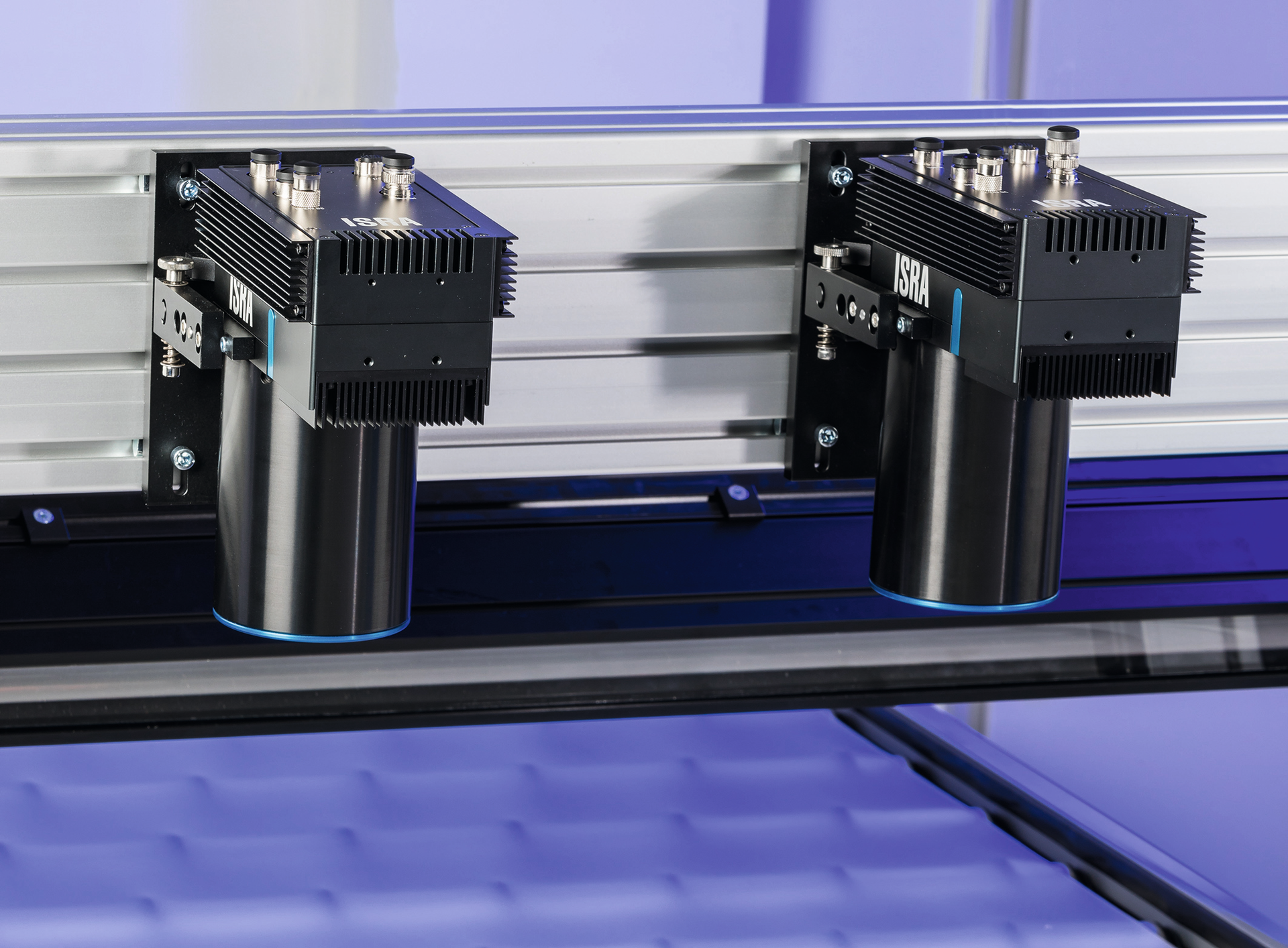 Isra Vision's DualSTAR system combines the capabilities of its Smash and PrintSTAR systems, letting it inspect both unprinted and printed substrates for flexible packaging.