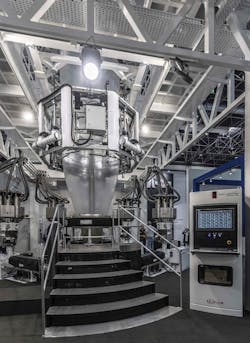 Macchi demonstrated its R-POD Flex line at K 2022. Macchi demonstrated its R-POD Flex line at K 2022.