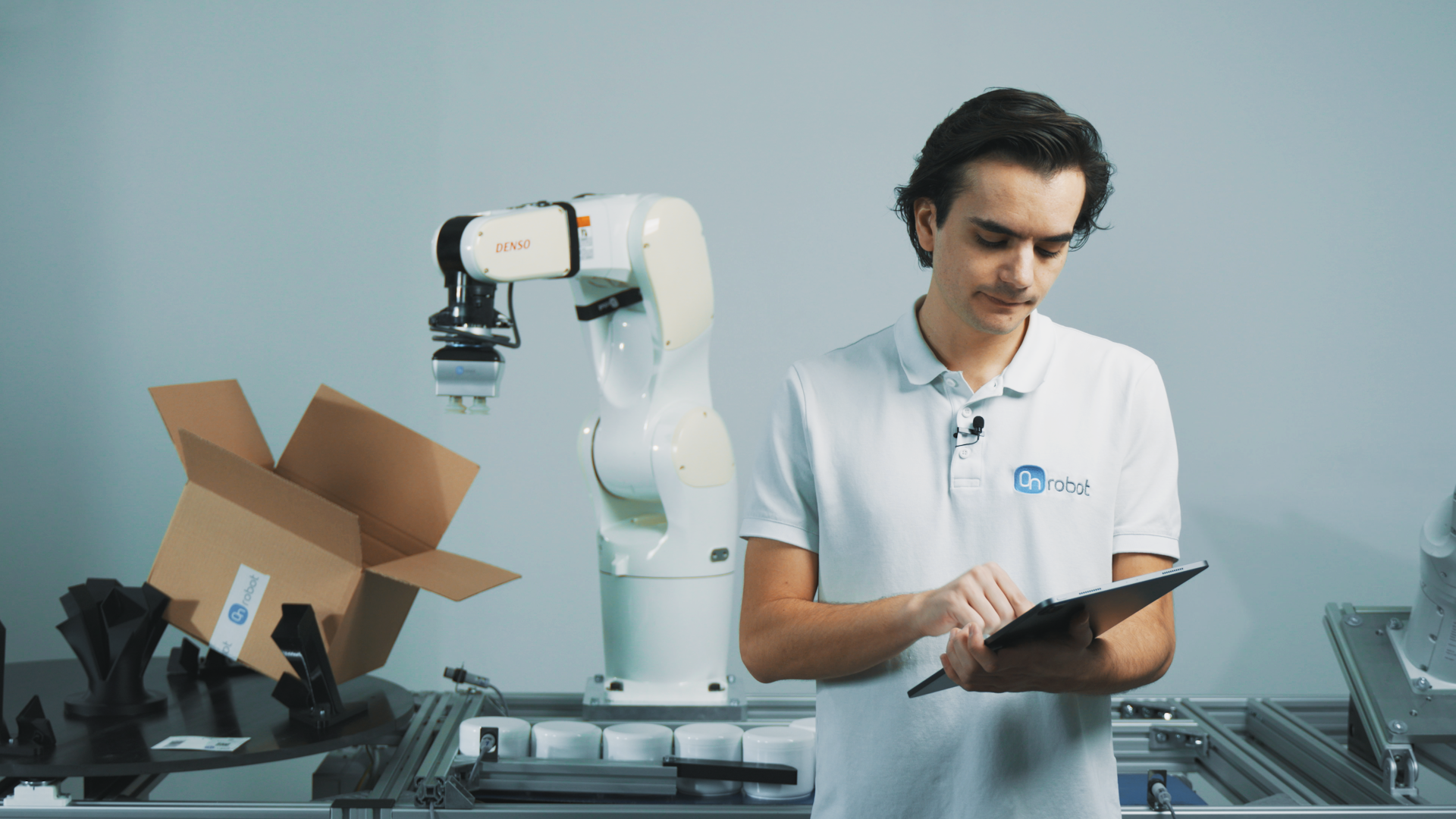 The D:Ploy programming platform from OnRobot is compatible with a wide variety of cobot arms.