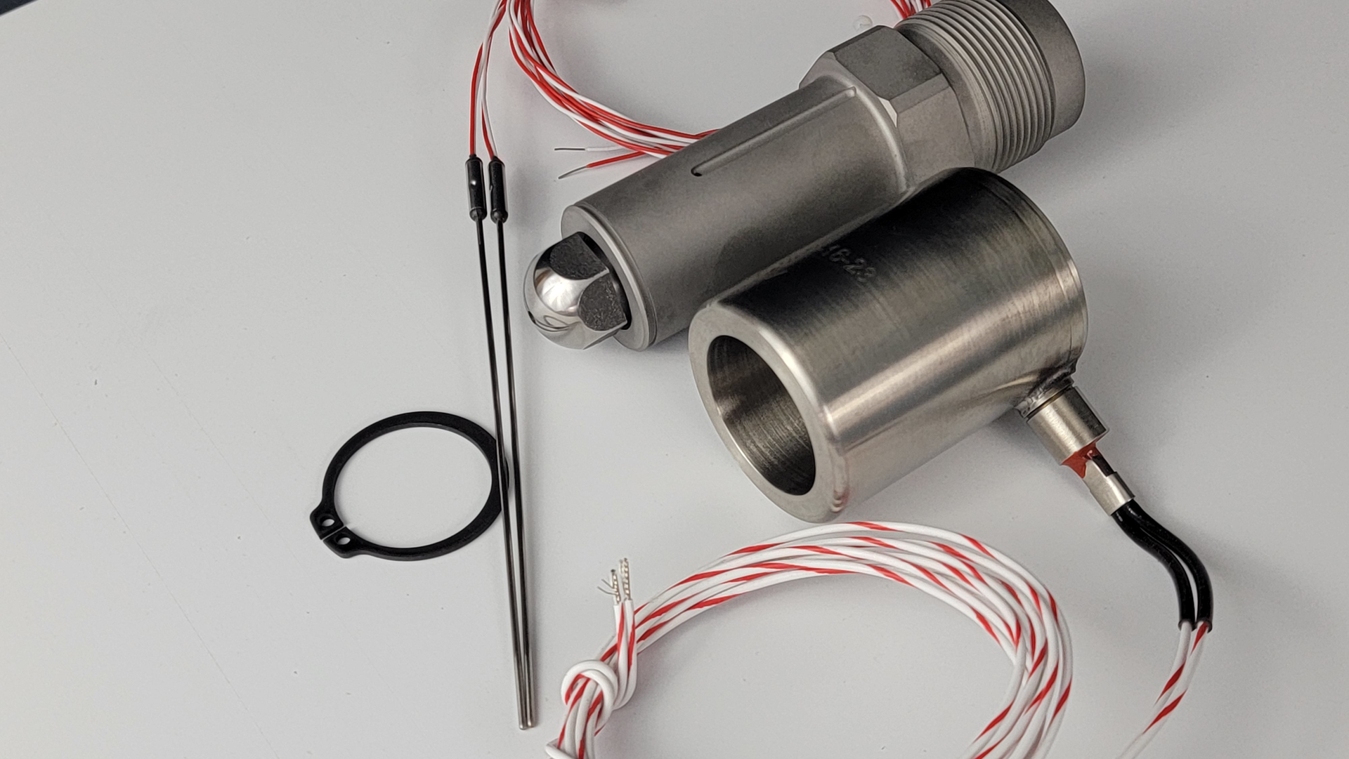 Designed by Spark Industries and Zeiger Industries, this new heated tapered nozzle works with difficult-to-process materials, including PC, halogen-free flame retardants and resins in the sulfone family.