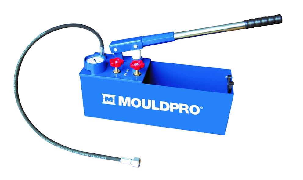 This Mouldpro pressure tester detects leaks in cooling circuits.