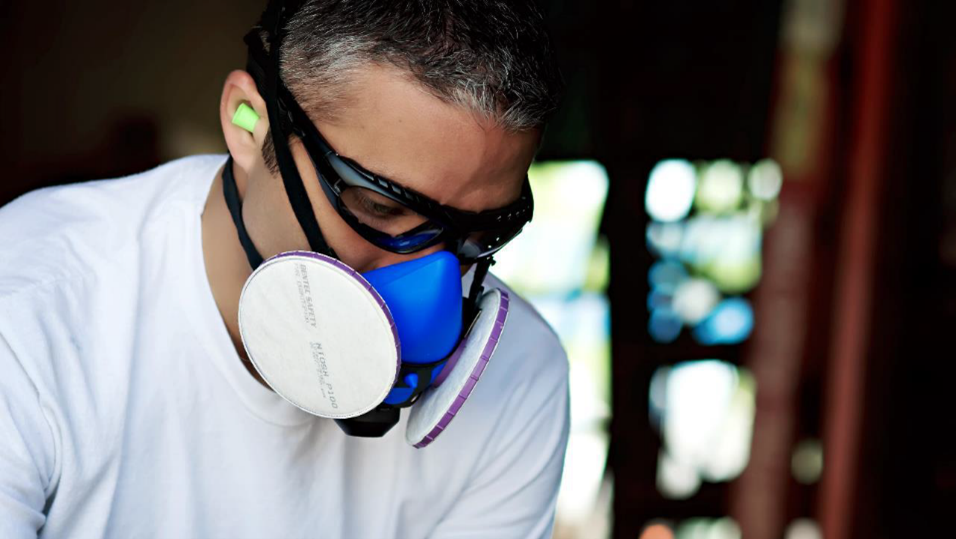 Medical device makers Dentec Safety Specialists and United Safety Technology are assisting with the shipment of respirators to Israel.