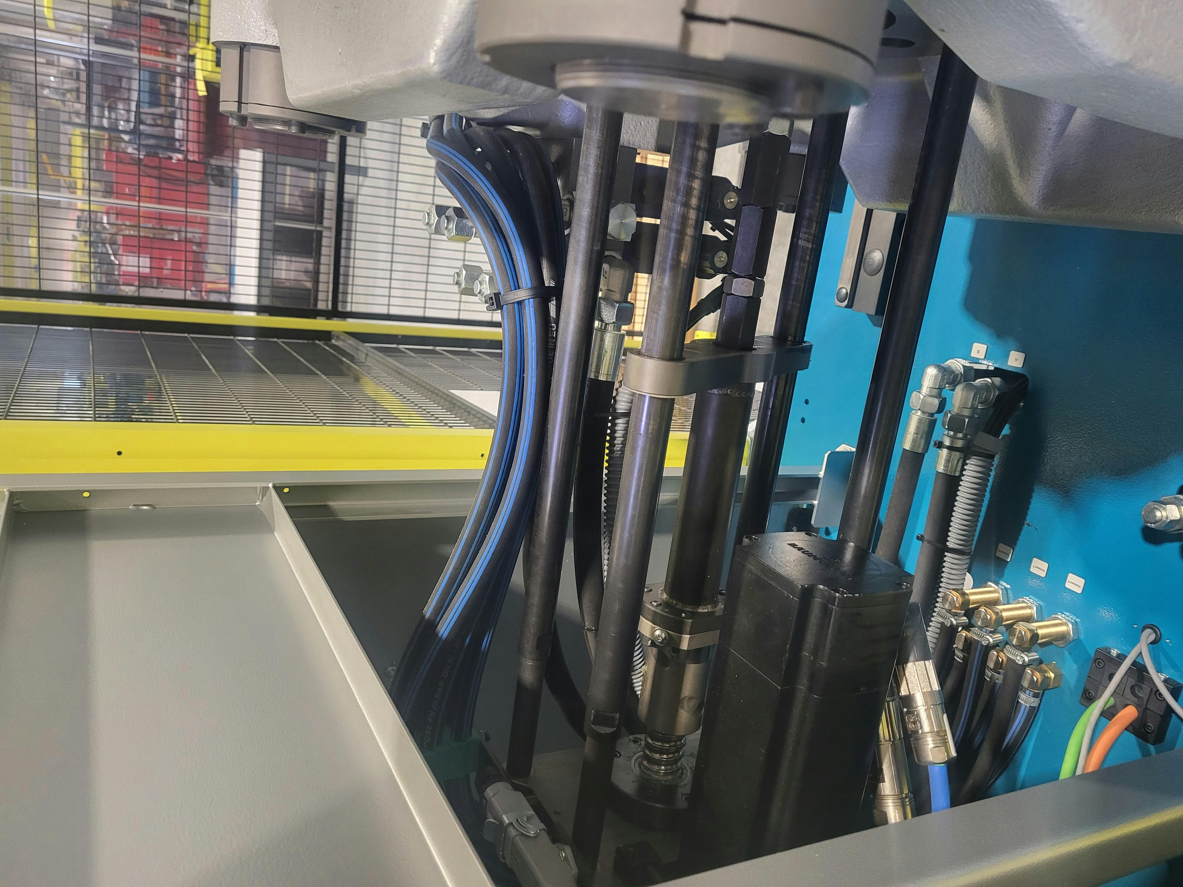 Boy Machines' new, optional cooling water distribution system monitors and records process data, and in the future will become a standard feature for the company's IMMs.