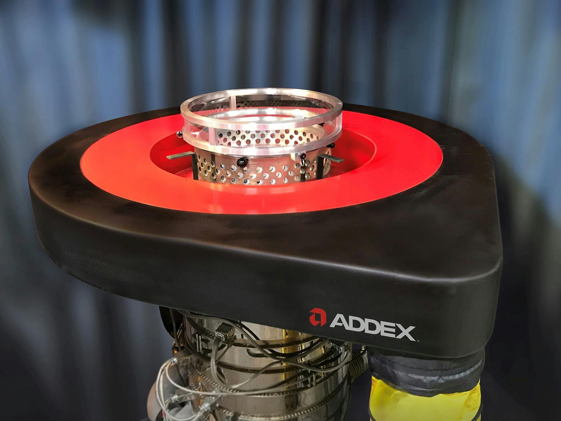 Addex's single-inlet plenum requires only one hose.