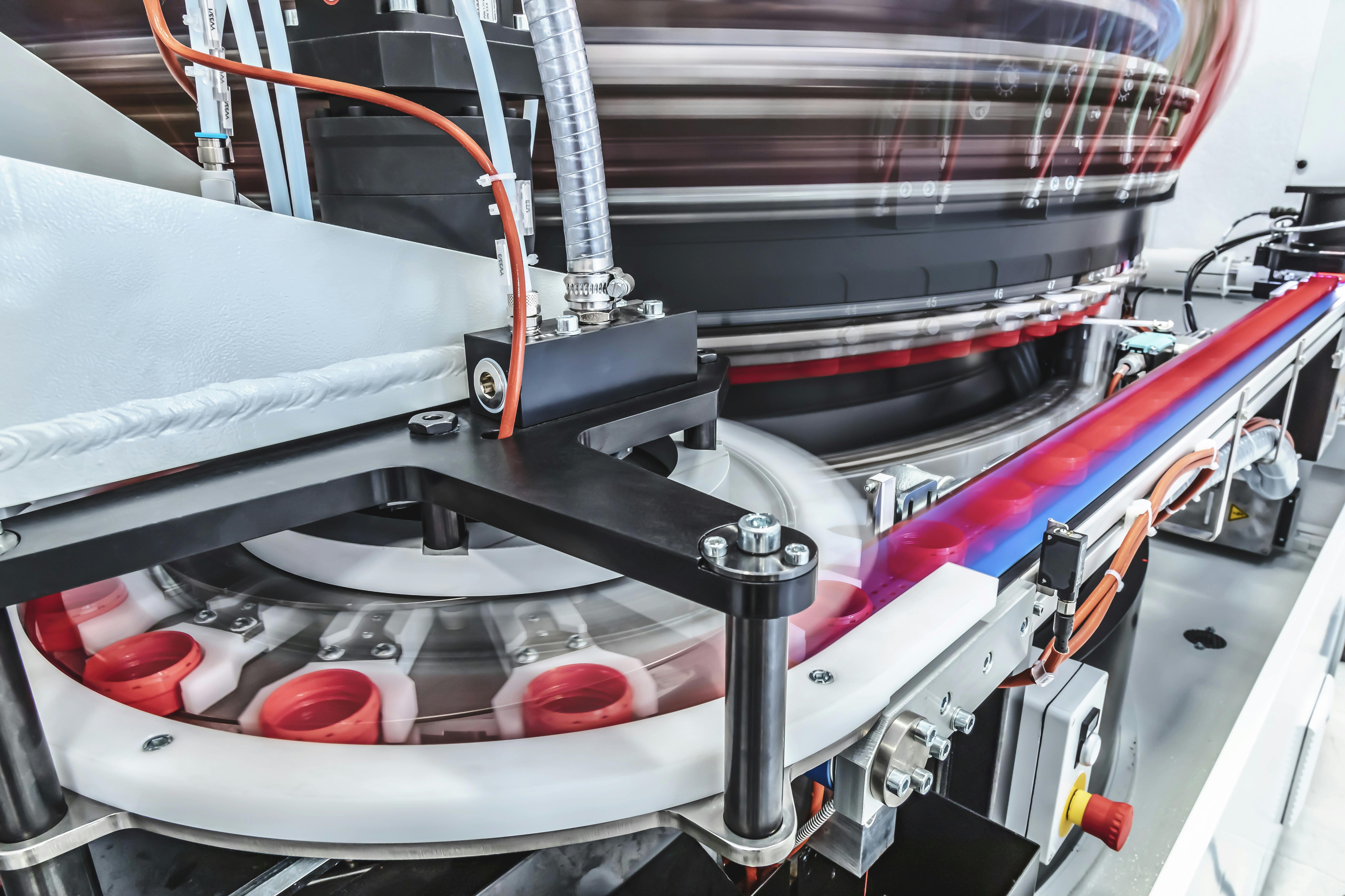 Sacmi&rsquo;s Smart Pack 2 advanced software and hardware package brings deep control of the entire molding process to the company&rsquo;s latest-generation continuous compression molding (CCM) presses.