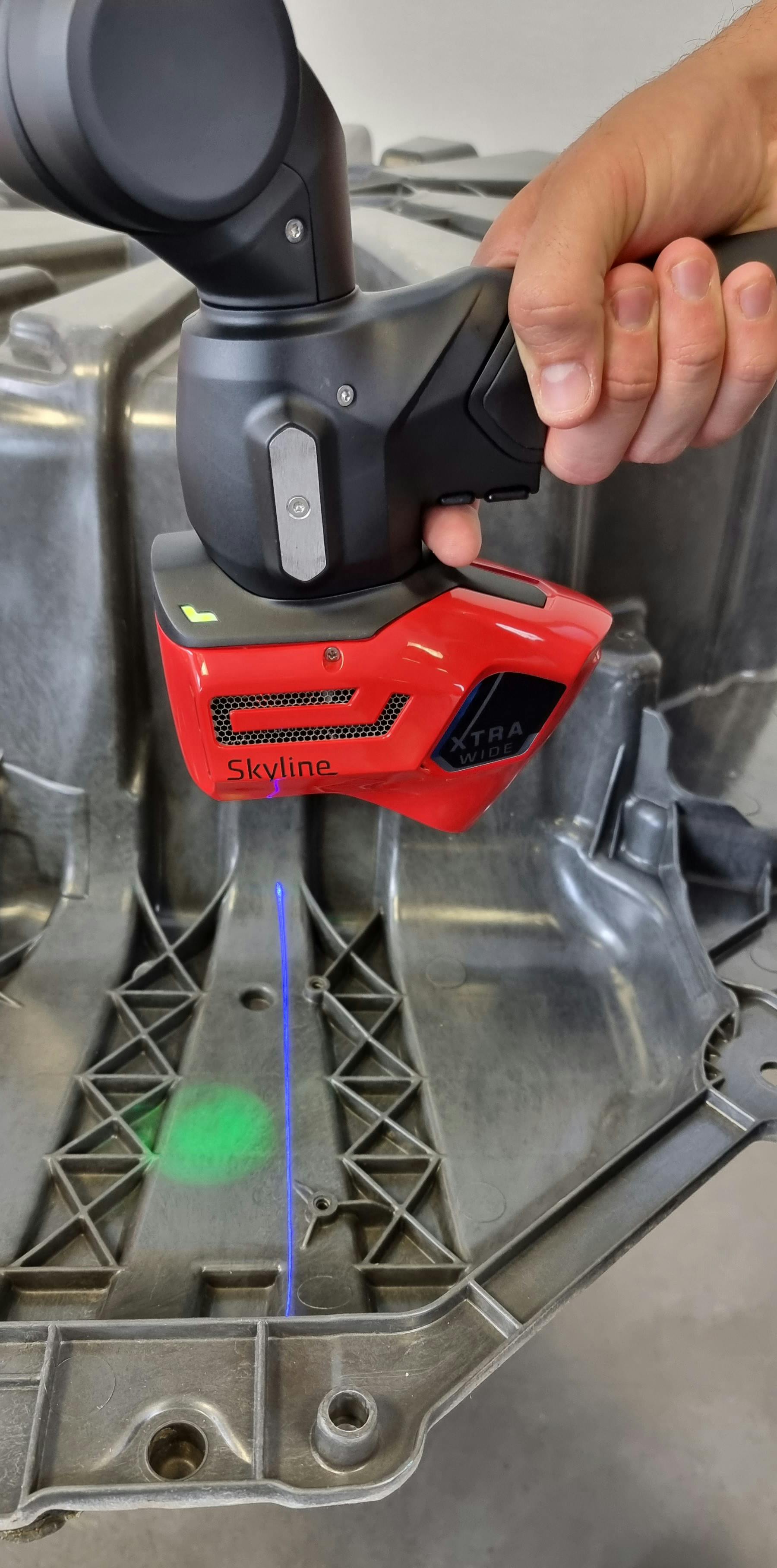 Kreon's Skyline Xtra Wide 3D scanner features an 11.8-inch-wide laser line, which is wider than its predecessors and allows for faster scanning of large objects.