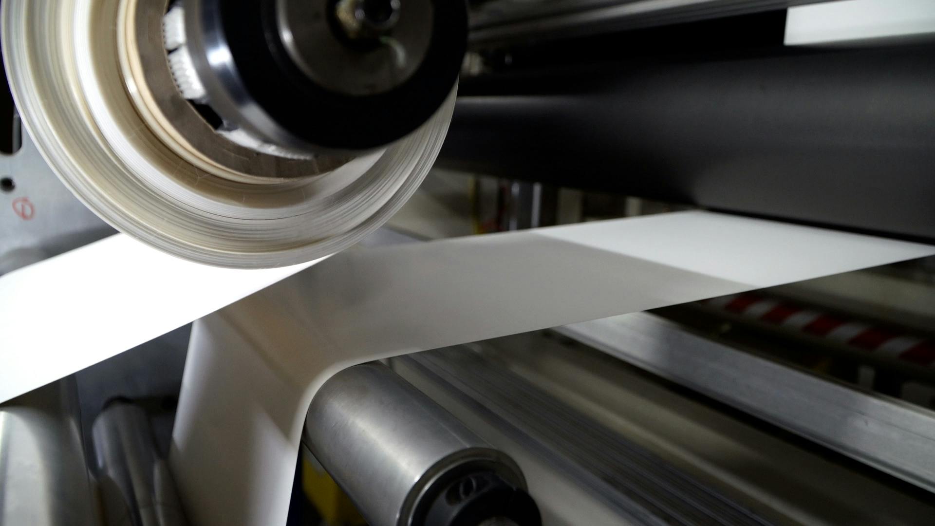 Entek has received a conditional commitment of up to $1.2 billion for a direct loan through the U.S. Department of Energy to help finance its battery separator film plant under construction in Indiana.