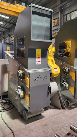 The smallest model in the GV line, the new Genox GCV400 has a hopper opening of 15.7 inches by 15.7 inches, a 10-horsepower (hp) shredder motor and 15-hp granulator motor, It weighs 2,425 pounds. The smallest model in the GV line, the new Genox GCV400 has a hopper opening of 15.7 inches by 15.7 inches, a 10-horsepower (hp) shredder motor and 15-hp granulator motor, It weighs 2,425 pounds.