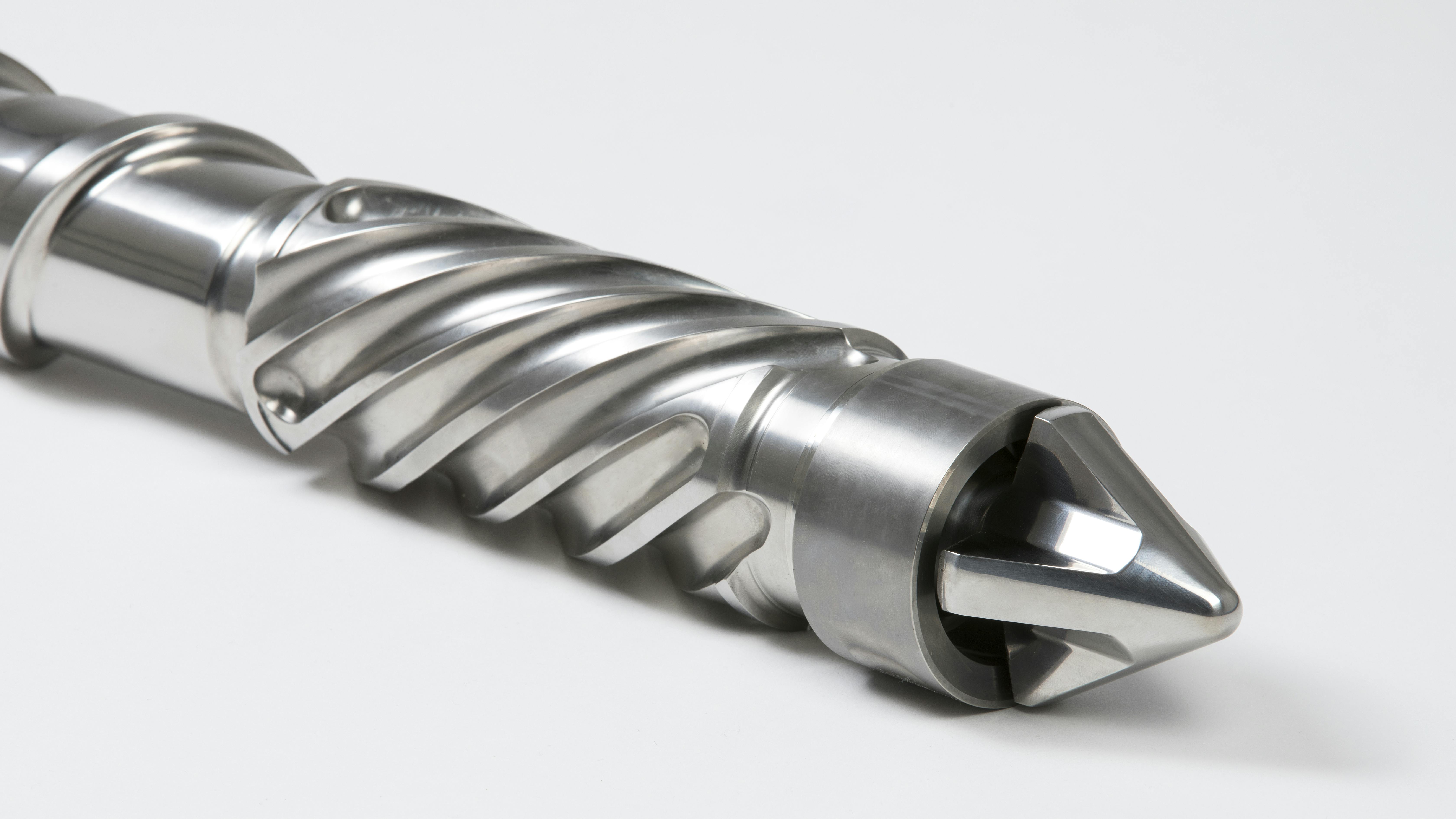 Engel's spherical check valve allows the polymer to form a thin film on the surface.